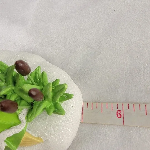 Disney Princess Tiana St Nicholas Square Holiday Village Accessory 44DYDV13403 - Picture 6 of 6